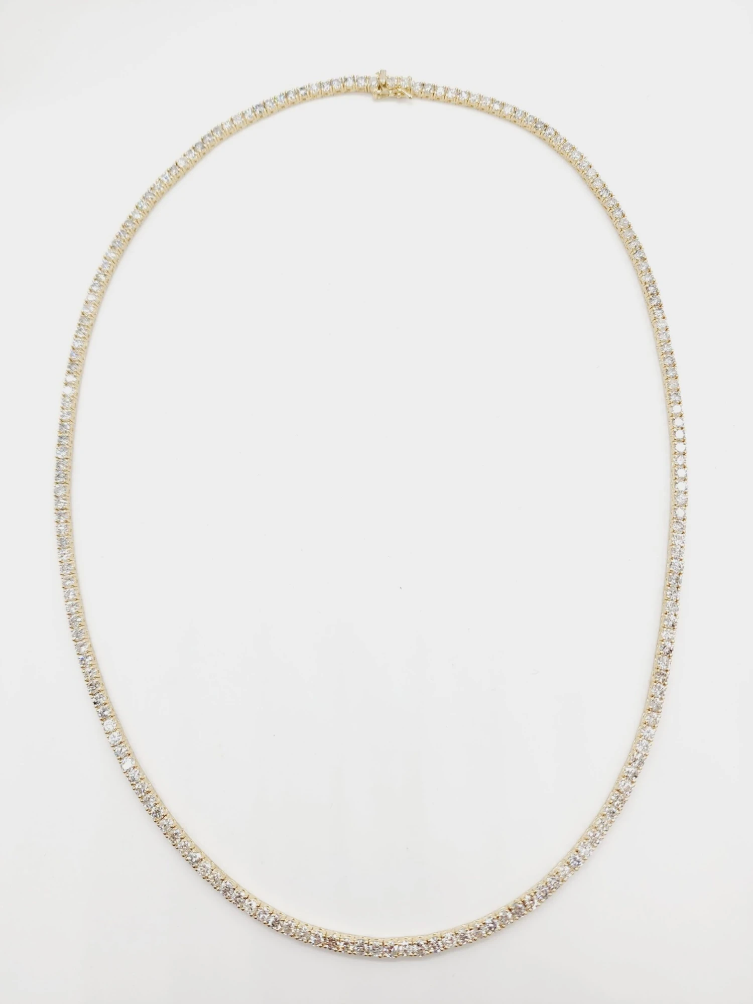 19.80 Carat Round Brilliant Cut Diamond Tennis Necklace 14 Karat Yellow Gold 5 19.80 Carat Round Brilliant Cut Diamond Tennis Necklace 14 Karat Yellow Gold – Image 3