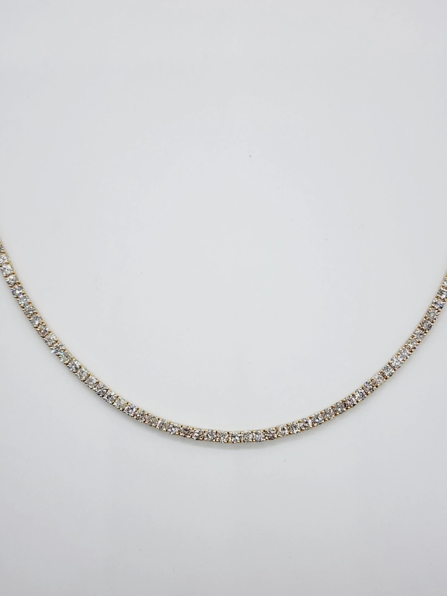 19.80 Carat Round Brilliant Cut Diamond Tennis Necklace 14 Karat Yellow Gold 7 19.80 Carat Round Brilliant Cut Diamond Tennis Necklace 14 Karat Yellow Gold – Image 5