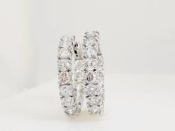 8.60 Carat Diamond Oval Hoops Earrings 14 Karat White Gold 16 8.60 Carat Diamond Oval Hoops Earrings 14 Karat White Gold -Mode Bijouterie Magasin 39729 3 master