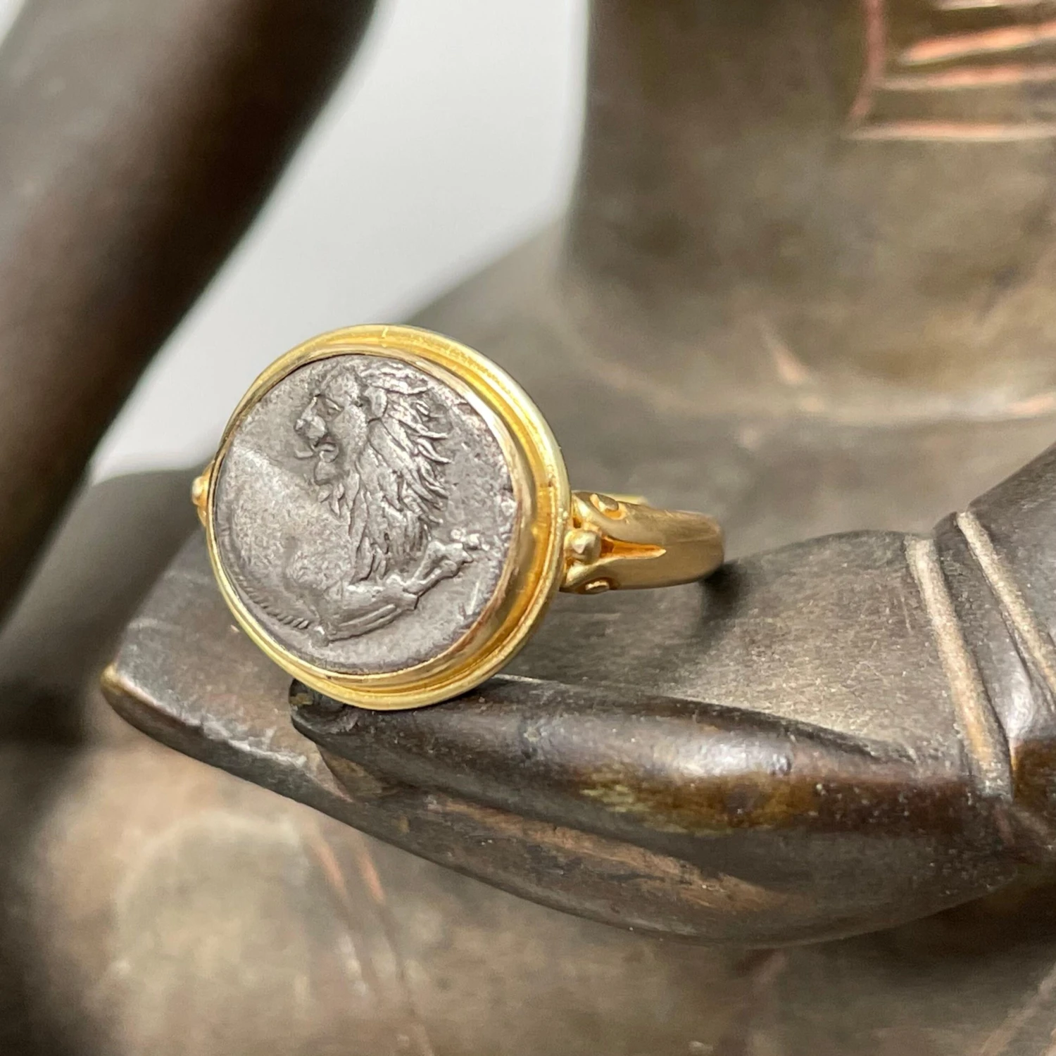 Ancient Greek 4th Century BC Lion Coin 18K Gold Ring 10 Ancient Greek 4th Century BC Lion Coin 18K Gold Ring – Image 8