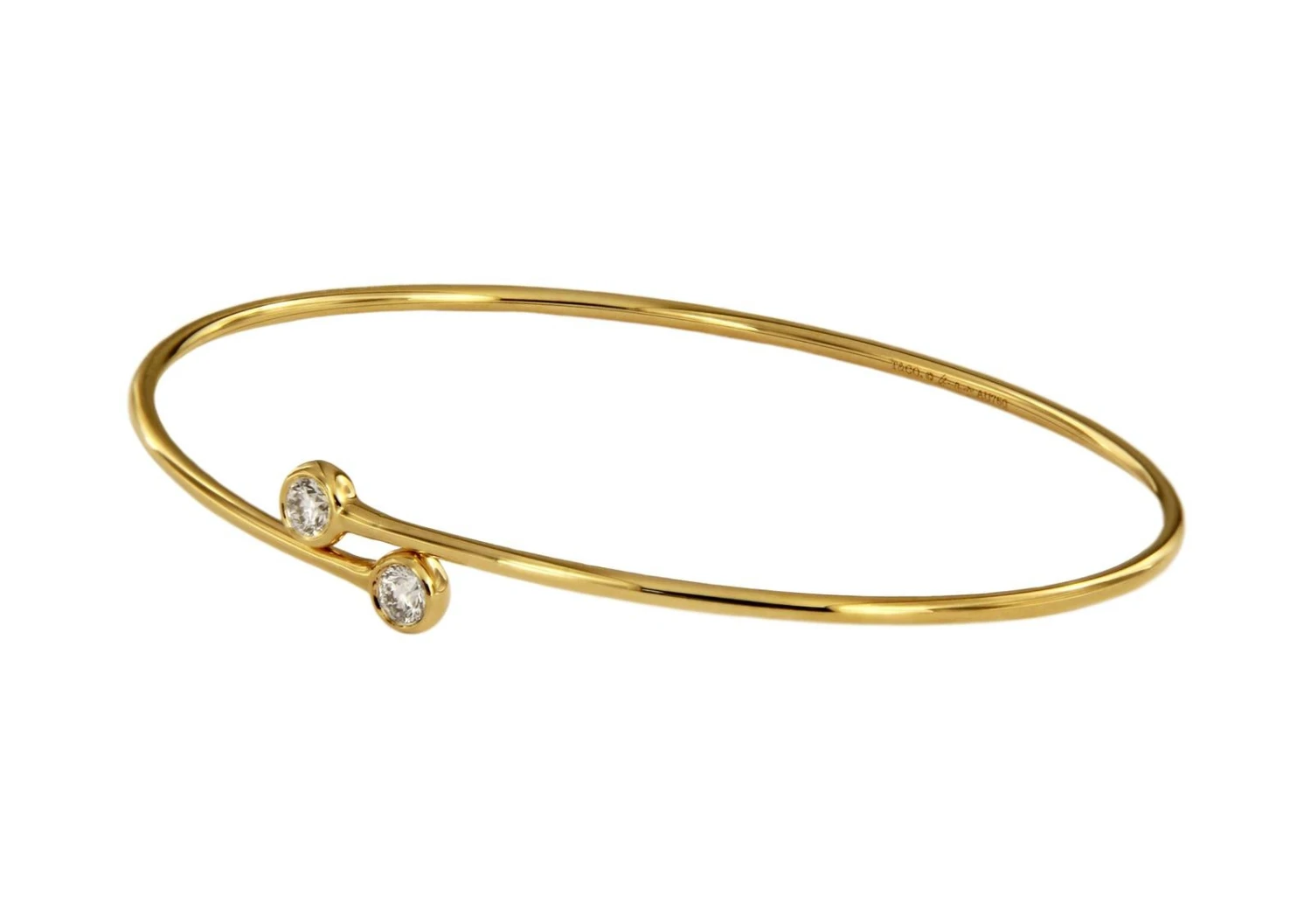 Tiffany & Co. Elsa Peretti Diamond Hoop Single-Row Bangle 6 Tiffany & Co. Elsa Peretti Diamond Hoop Single-Row Bangle – Image 4
