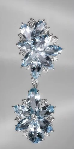 Unknown Contemporary 18kt White Gold Earrings With Natural Aquamarines And Diamonds 9 Unknown Contemporary 18kt White Gold Earrings With Natural Aquamarines And Diamonds -Mode Bijouterie Magasin 3 master 18