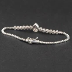 Unknown 18 Carat White Gold Approx. 0.75 Carat Diamond Bracelet 8.8g 9 Unknown 18 Carat White Gold Approx. 0.75 Carat Diamond Bracelet 8.8g -Mode Bijouterie Magasin 3 master 89