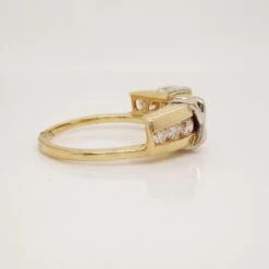 Unknown 14K Two-Tone Channel Set Diamond Wedding Band Jacket -Mode Bijouterie Magasin 400 00016 5 master