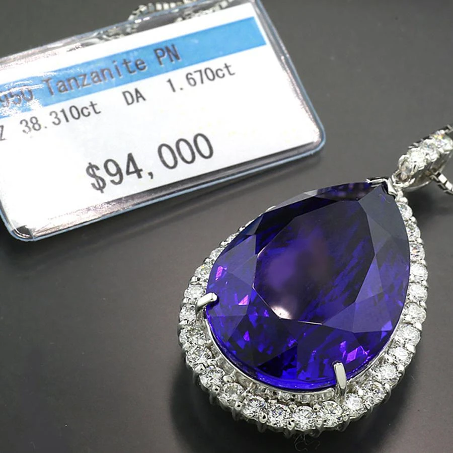 38.31 Carat Tanzanite AAAA Quality 1.67 Carat Diamonds Pendant 950-Platinum 6 38.31 Carat Tanzanite AAAA Quality 1.67 Carat Diamonds Pendant 950-Platinum – Image 4