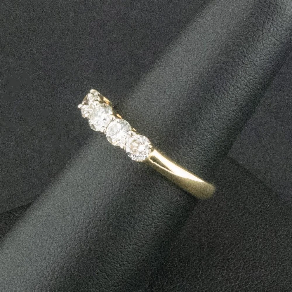 Unknown 18 Carat Yellow Gold Approx 1.00 Carat 5 Stone Diamond Ring Size UK N 1/2 3.8g 7 Unknown 18 Carat Yellow Gold Approx 1.00 Carat 5 Stone Diamond Ring Size UK N 1/2 3.8g – Image 5