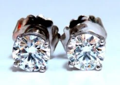Unknown GIA Certified 3.10ct Natural Round Diamond Stud Earrings 14 Karat Ex LAB Created 9 Unknown GIA Certified 3.10ct Natural Round Diamond Stud Earrings 14 Karat Ex LAB Created -Mode Bijouterie Magasin 5638 1 master