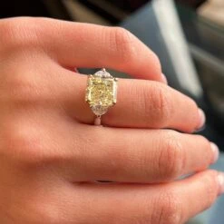 Princess Cut Light Yellow Diamond Ring Platinum 18K Yellow Gold 5.36cts -Mode Bijouterie Magasin 6260261b686a7fc10074a9d7 master