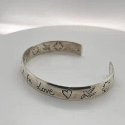 Gucci Blind For Love Cuff Bracelet 925 Sterling Silver 9 Gucci Blind For Love Cuff Bracelet 925 Sterling Silver -Mode Bijouterie Magasin 648b5d4c3d63fe3efbb01b46 master