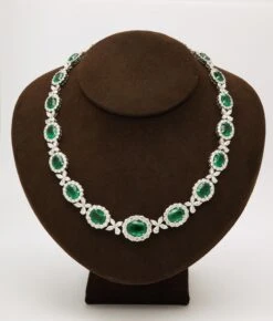 Emerald And Diamond Necklace -Mode Bijouterie Magasin 6R1A5400 master
