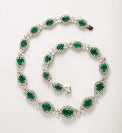 Emerald And Diamond Necklace -Mode Bijouterie Magasin 6R1A5409 master