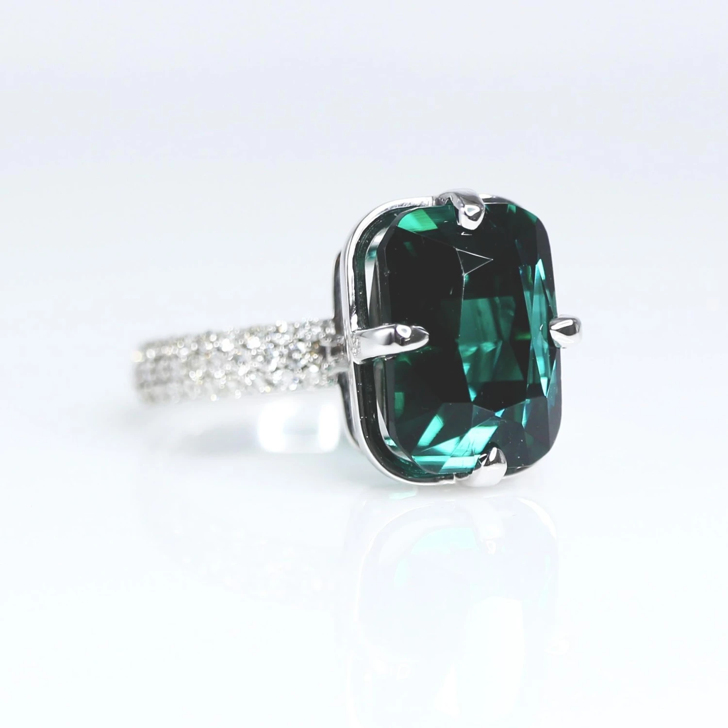 GIA 18k 6.26 Carat Indicolite Tourmaline Antique Art Deco Style Engagement Ring 4 GIA 18k 6.26 Carat Indicolite Tourmaline Antique Art Deco Style Engagement Ring – Image 2