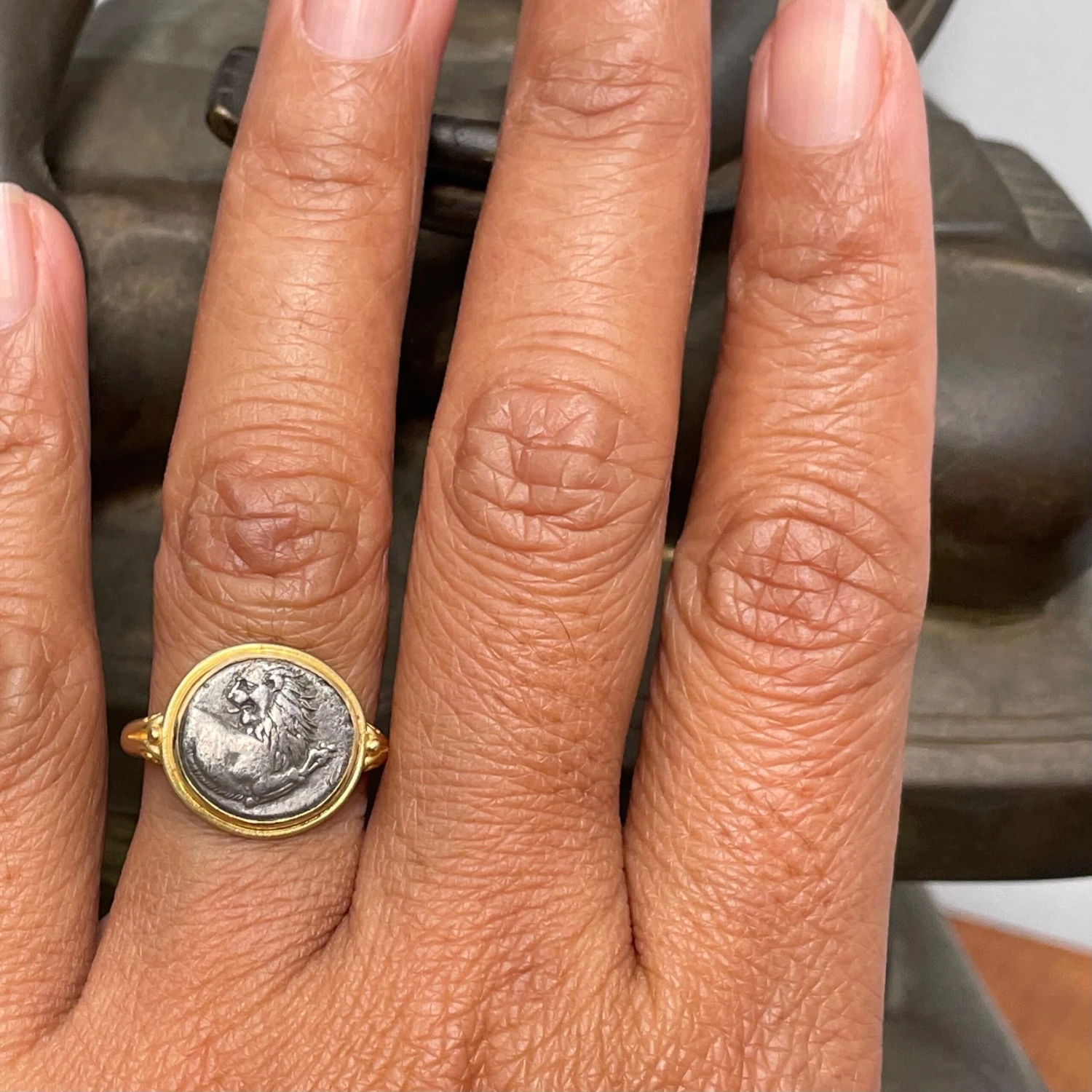Ancient Greek 4th Century BC Lion Coin 18K Gold Ring 6 Ancient Greek 4th Century BC Lion Coin 18K Gold Ring – Image 4