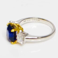 "Aqua Raccoon" Beaded 18" Aquamarine Necklace With 14 Karat Gold Bear Pendant 19 "Aqua Raccoon" Beaded 18" Aquamarine Necklace With 14 Karat Gold Bear Pendant -Mode Bijouterie Magasin 7 master 1