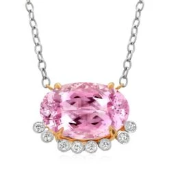 Eighteen Karat Yellow Gold 30.85 Carat Natural Kunzite Diamond Pendant Necklace 13 Eighteen Karat Yellow Gold 30.85 Carat Natural Kunzite Diamond Pendant Necklace -Mode Bijouterie Magasin 813 8YWAKZT 002 cropped master