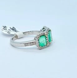 Unknown Natural Vivid 2 Carat Colombian Emerald Diamond Ring 18ct White Gold Valuation -Mode Bijouterie Magasin 8C6DF031 65A9 424B A5DB DC1D0578C128 1 105 c master