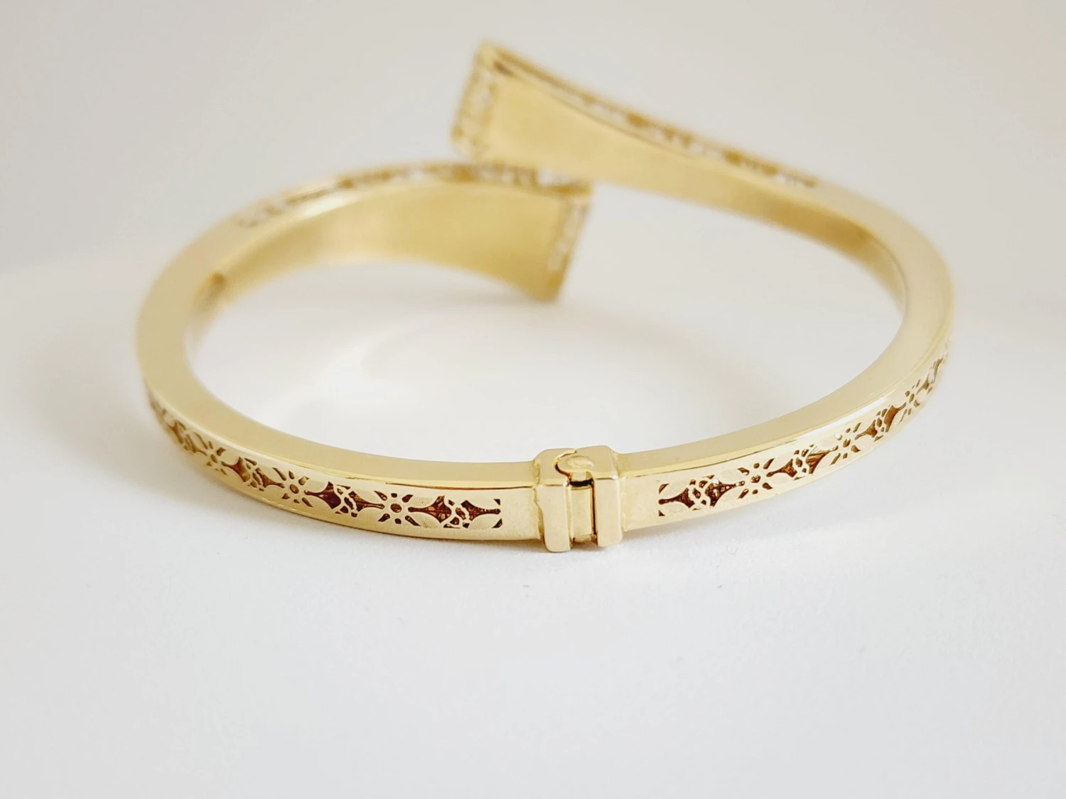 Bangle Yellow Gold 14 Karat 4 Bangle Yellow Gold 14 Karat – Image 2