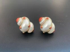Unknown 14k Conch Shell Coral Pearl Earrings 11 Unknown 14k Conch Shell Coral Pearl Earrings -Mode Bijouterie Magasin 91E57CCB AC25 4914 8A54 112073142171 master