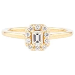 Unknown Emerald Cut Diamond 14 Karat Yellow Gold Engagement Ring