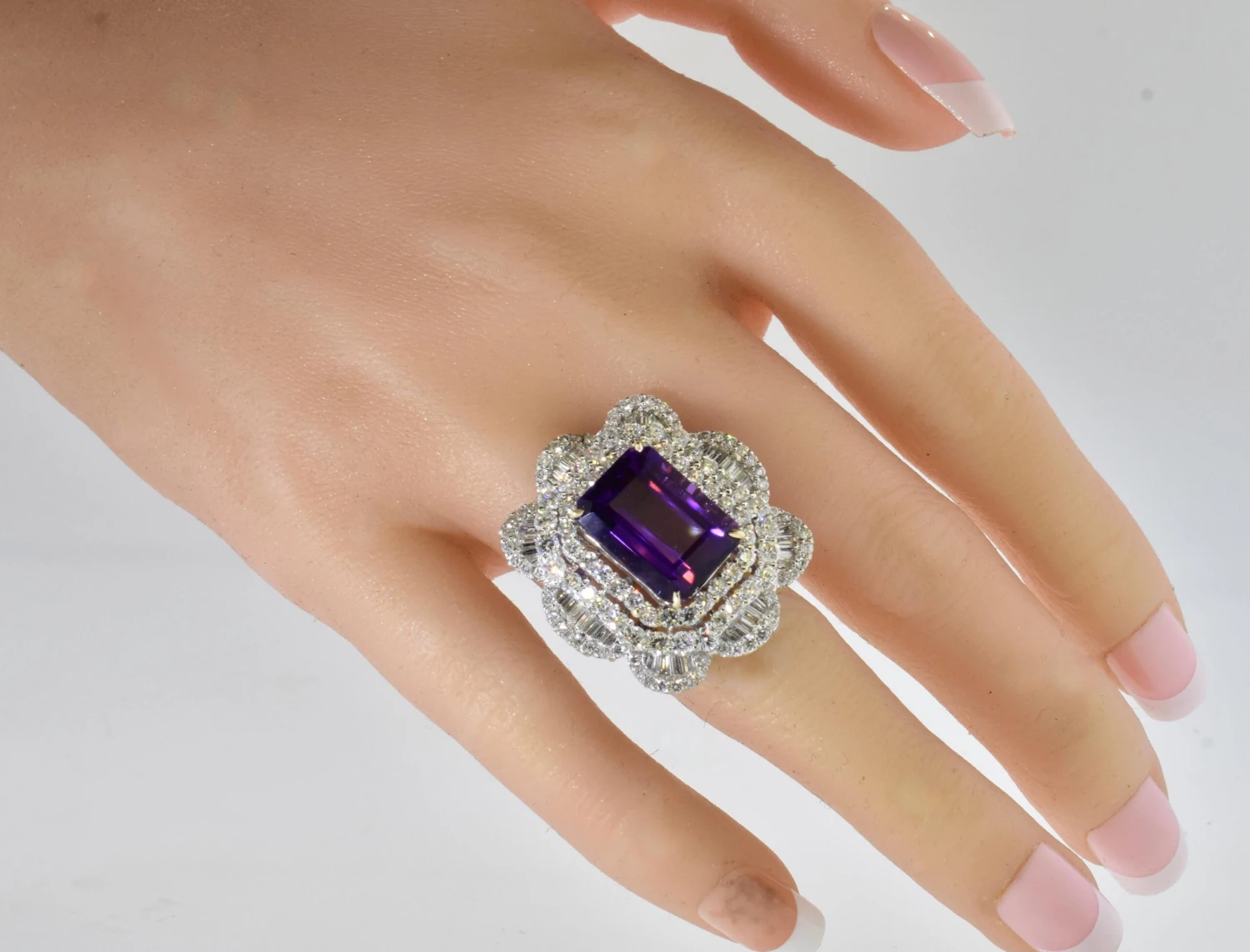 Unknown Impressive Contemporary White Diamond And Gem Amethyst Ring 13 Unknown Impressive Contemporary White Diamond And Gem Amethyst Ring – Image 11