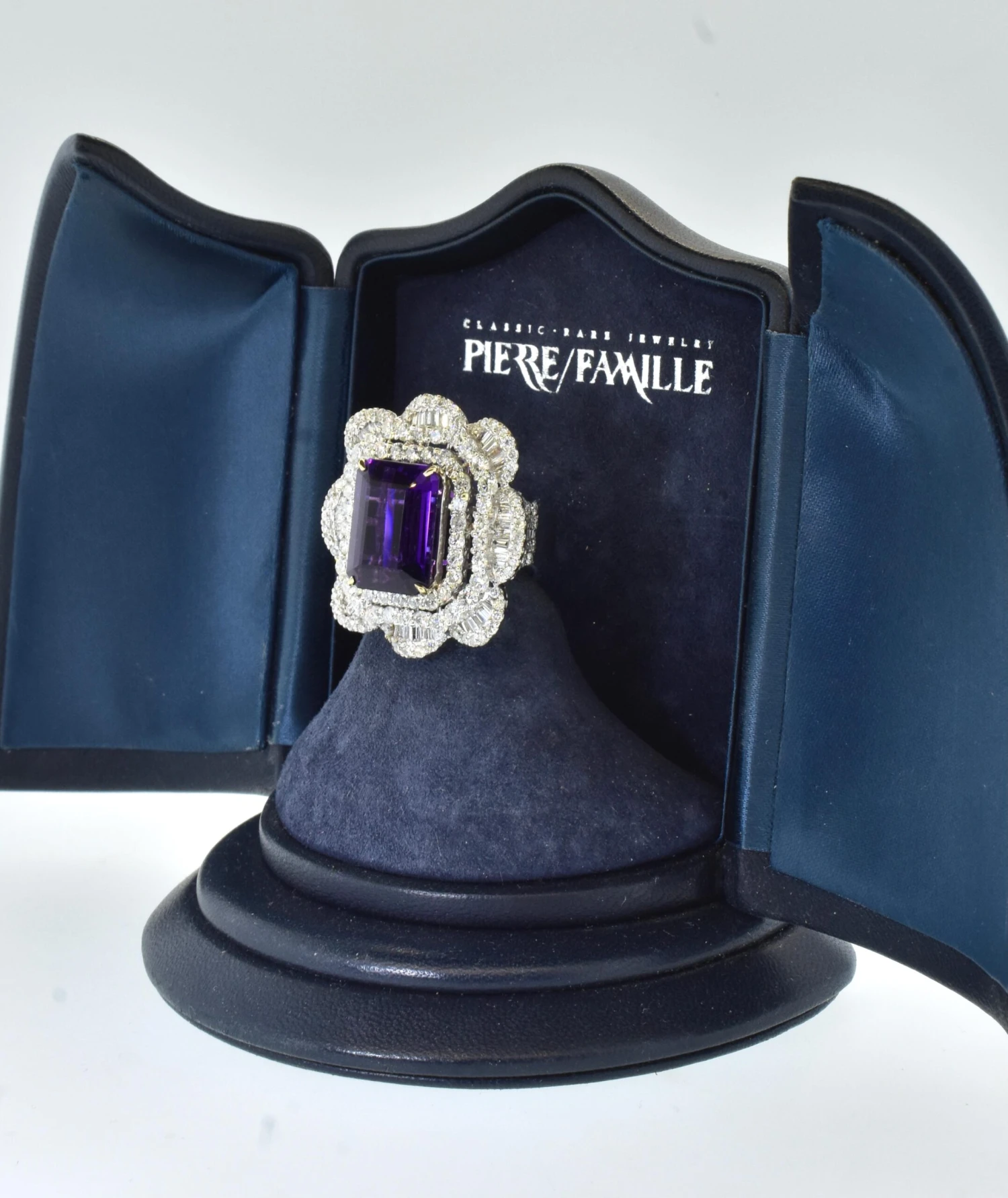 Unknown Impressive Contemporary White Diamond And Gem Amethyst Ring 15 Unknown Impressive Contemporary White Diamond And Gem Amethyst Ring – Image 13