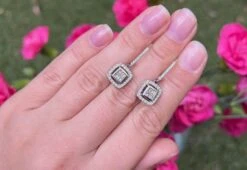 Unknown Diamond Dangle Earrings 1.02 Carats 14k White Gold 12 Unknown Diamond Dangle Earrings 1.02 Carats 14k White Gold -Mode Bijouterie Magasin ABVO5 master