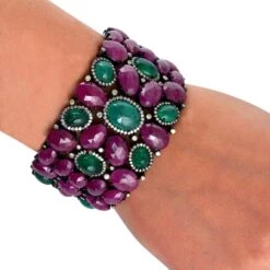 Unknown Baroque 139 Carats Natural Ruby Emerald & Diamond Bracelet 18k Gold & Silver 19 Unknown Baroque 139 Carats Natural Ruby Emerald & Diamond Bracelet 18k Gold & Silver -Mode Bijouterie Magasin ADEA2 master