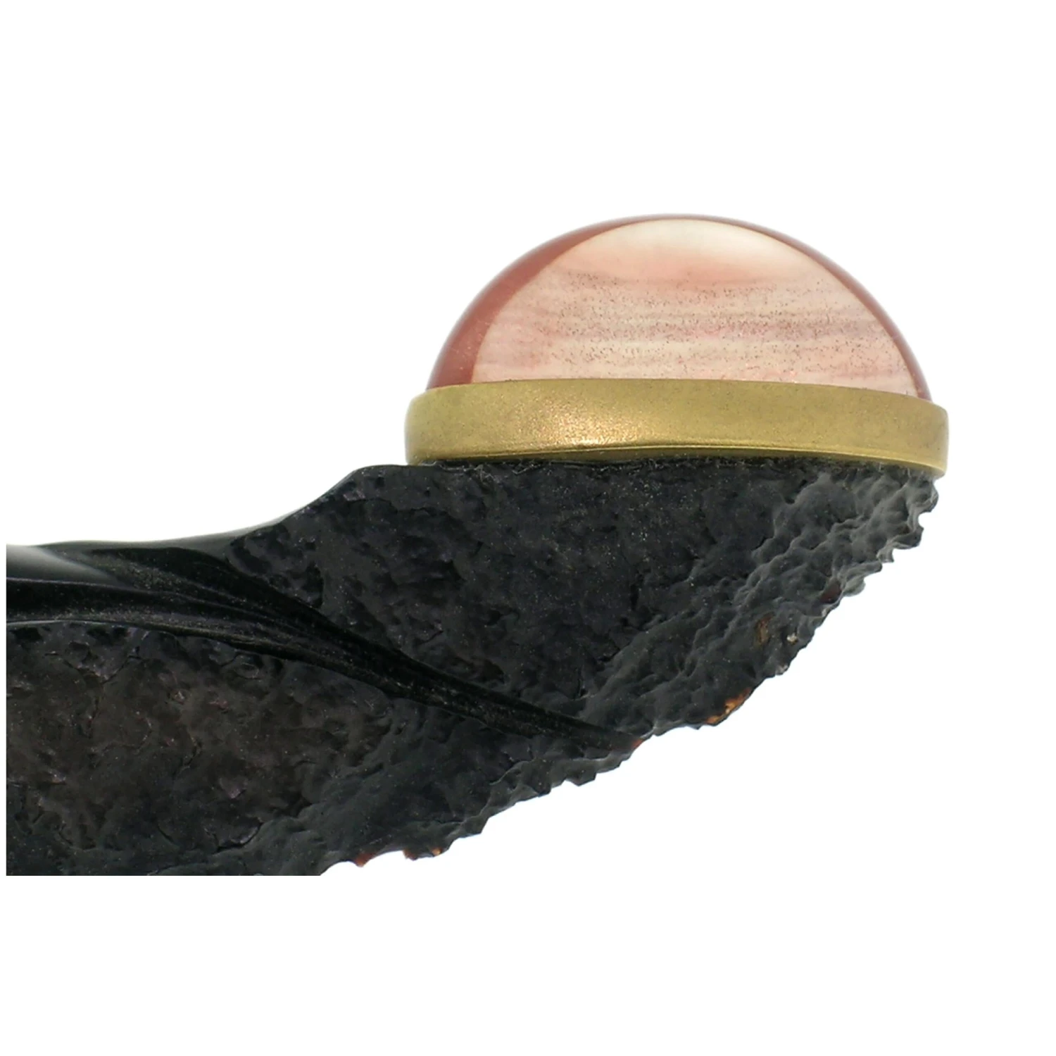 18 Karat Gold Brooch Set With Carved Black Chalcedony And Oregon Sunstone 5 18 Karat Gold Brooch Set With Carved Black Chalcedony And Oregon Sunstone – Image 3