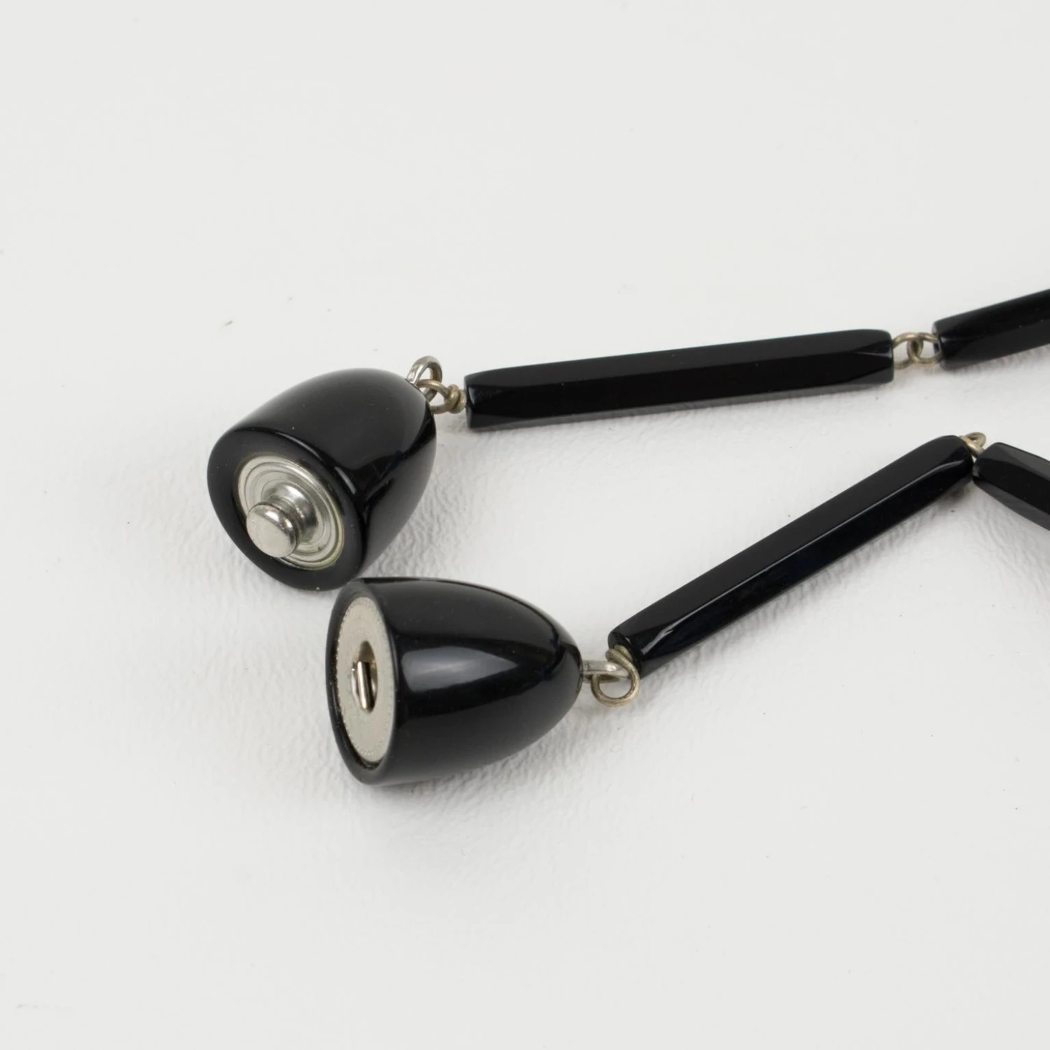 Angela Caputi Long Necklace Lavender Blue Roses And Silver Resin Leaves 13 Angela Caputi Long Necklace Lavender Blue Roses And Silver Resin Leaves – Image 11