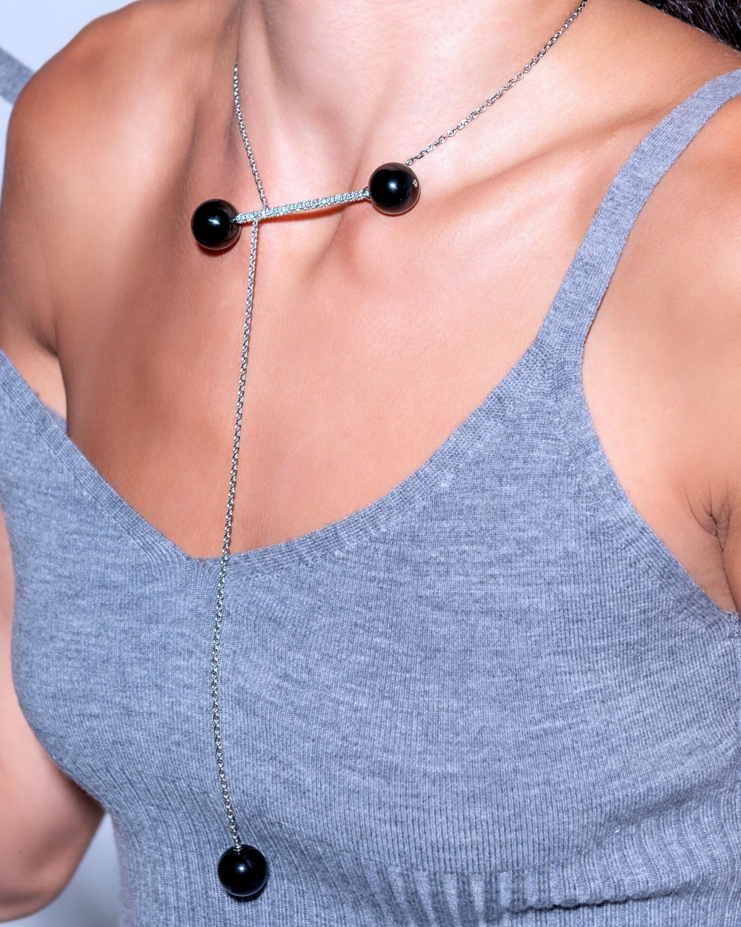 BLACK JADE Diamonds White Gold Necklace 6 BLACK JADE Diamonds White Gold Necklace – Image 4