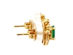 Unknown Columbian Emerald And Diamond Halo Stud Earrings In 18k Yellow Gold -Mode Bijouterie Magasin Artboard 26 master 1