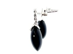 Unknown Black Onyx And Diamond Earrings In 18k White Gold 11 Unknown Black Onyx And Diamond Earrings In 18k White Gold -Mode Bijouterie Magasin Artboard 5 master 2
