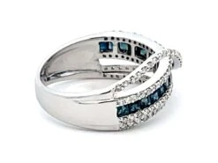 Unknown Diamond And Sapphire Ring In 14k White Gold -Mode Bijouterie Magasin Artboard 5 master