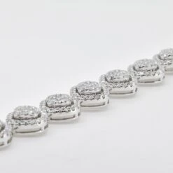 Radiant Elegance: Cluster Halo With Natural Diamond Bracelet In 18k White Gold 9 Radiant Elegance: Cluster Halo With Natural Diamond Bracelet In 18k White Gold -Mode Bijouterie Magasin B067404 2 master
