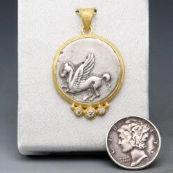 Ancient Greek 4th Century Bc Corinth Pegasus Coin Diamonds 18k Gold Pendant 16 Ancient Greek 4th Century Bc Corinth Pegasus Coin Diamonds 18k Gold Pendant -Mode Bijouterie Magasin B081296 1 master