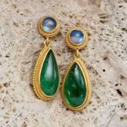 7.6 Carats Tsavorite Rainbow Moonstone 18k Gold Post Earrings -Mode Bijouterie Magasin B081385 4 master