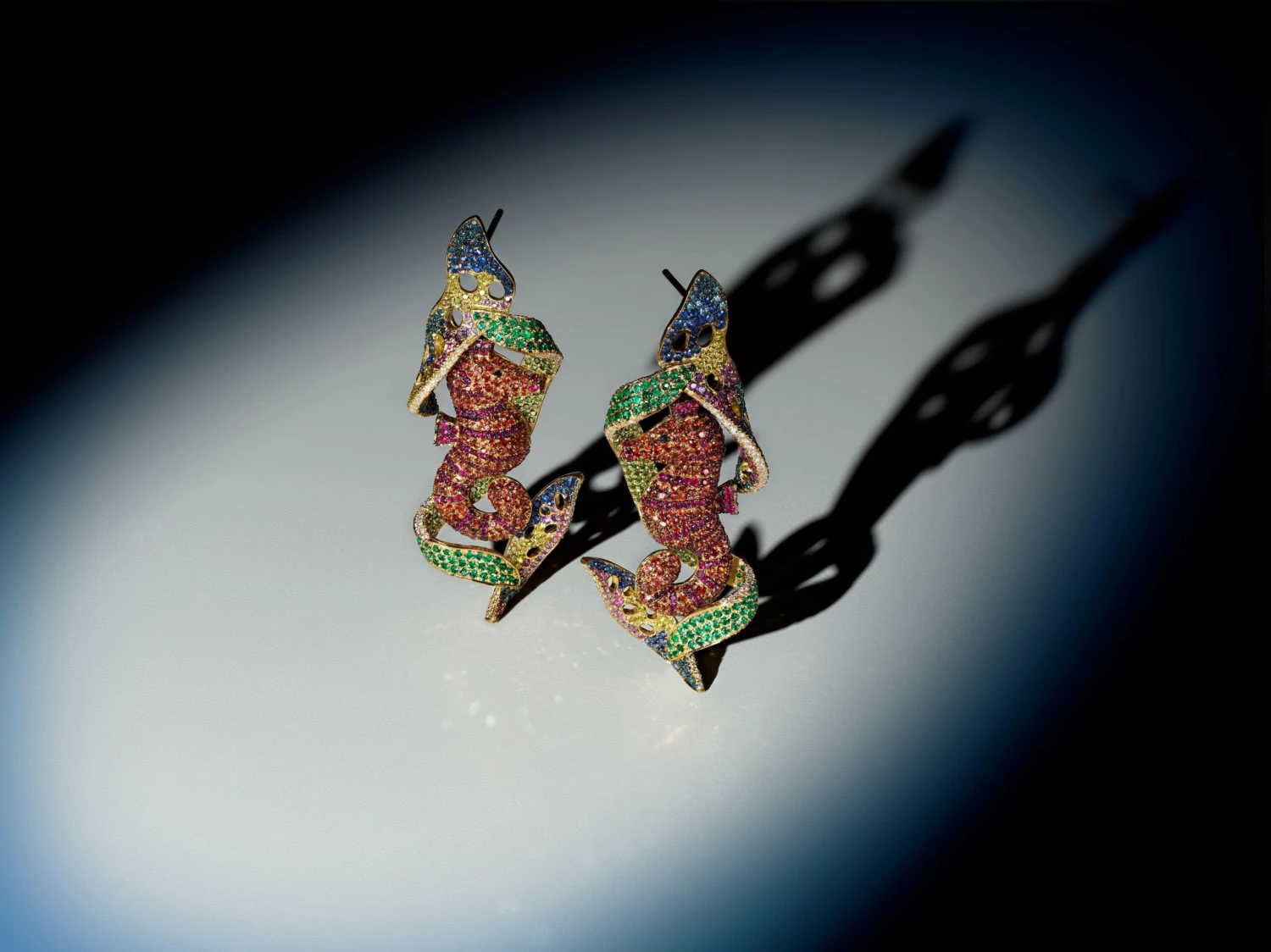 Rosior One-Off Seahorse Earrings With Diamonds, Sapphires, Emeralds And Rubies 5 Rosior One-Off Seahorse Earrings With Diamonds, Sapphires, Emeralds And Rubies – Image 3