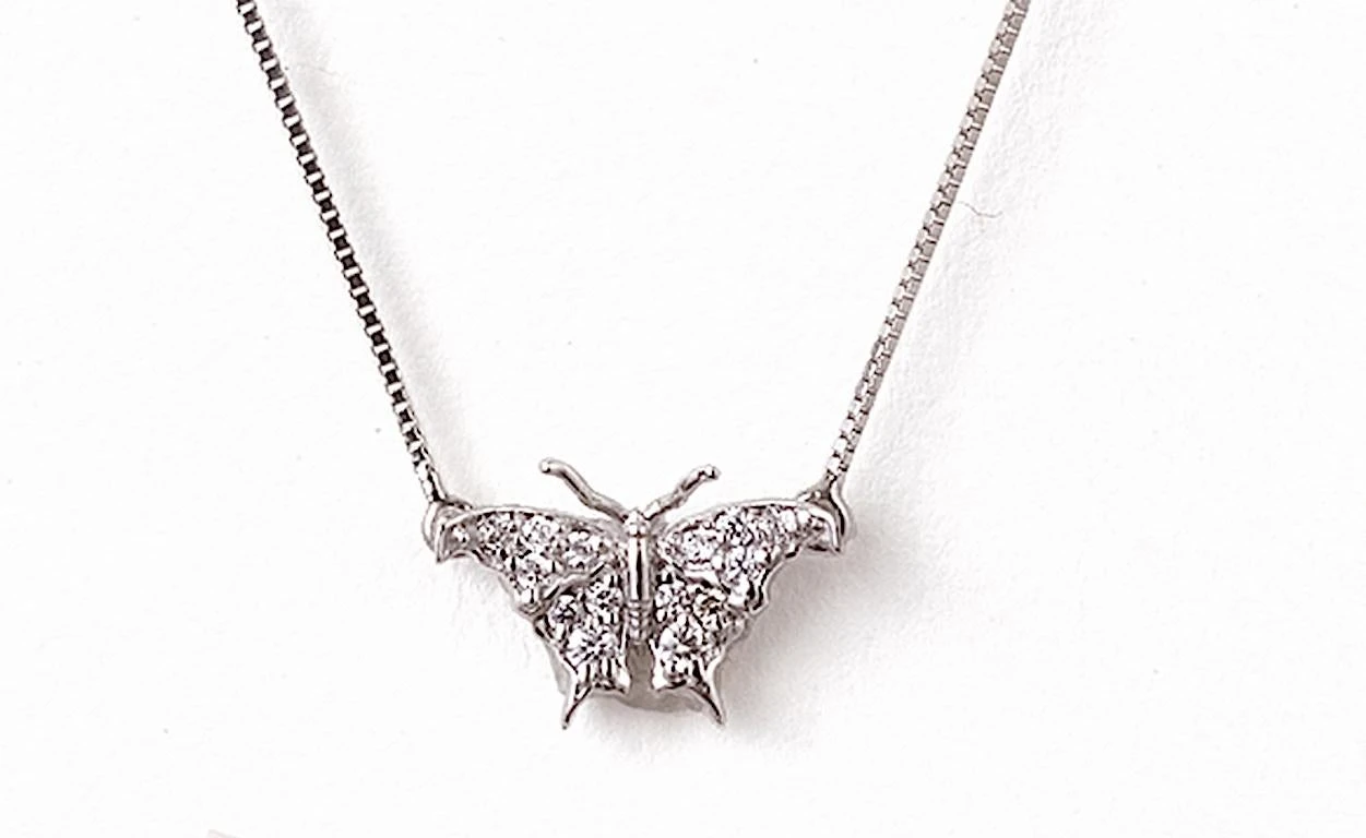 Small Butterfly Diamond Necklace Front View White Gold 6 Small Butterfly Diamond Necklace Front View White Gold – Image 4