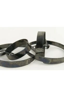 Van Der Straeten Dark Silver Metal Earrings Made Of Two Snake Links 10 Van Der Straeten Dark Silver Metal Earrings Made Of Two Snake Links -Mode Bijouterie Magasin BO255 2 master