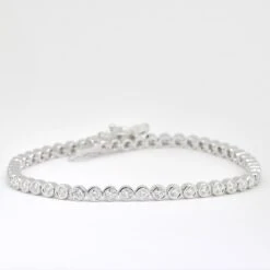 Bezel Set Tennis Bracelet 5.00 Carat In 18 Karat White Gold Natural Diamonds 12 Bezel Set Tennis Bracelet 5.00 Carat In 18 Karat White Gold Natural Diamonds -Mode Bijouterie Magasin BR31643 4 master