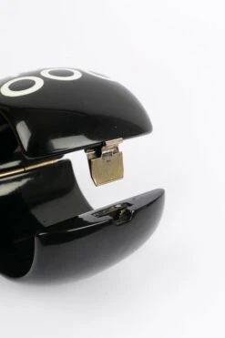 Chanel Black Bakelite Bracelet, 2001 14 Chanel Black Bakelite Bracelet, 2001 -Mode Bijouterie Magasin BRAB102 4 master