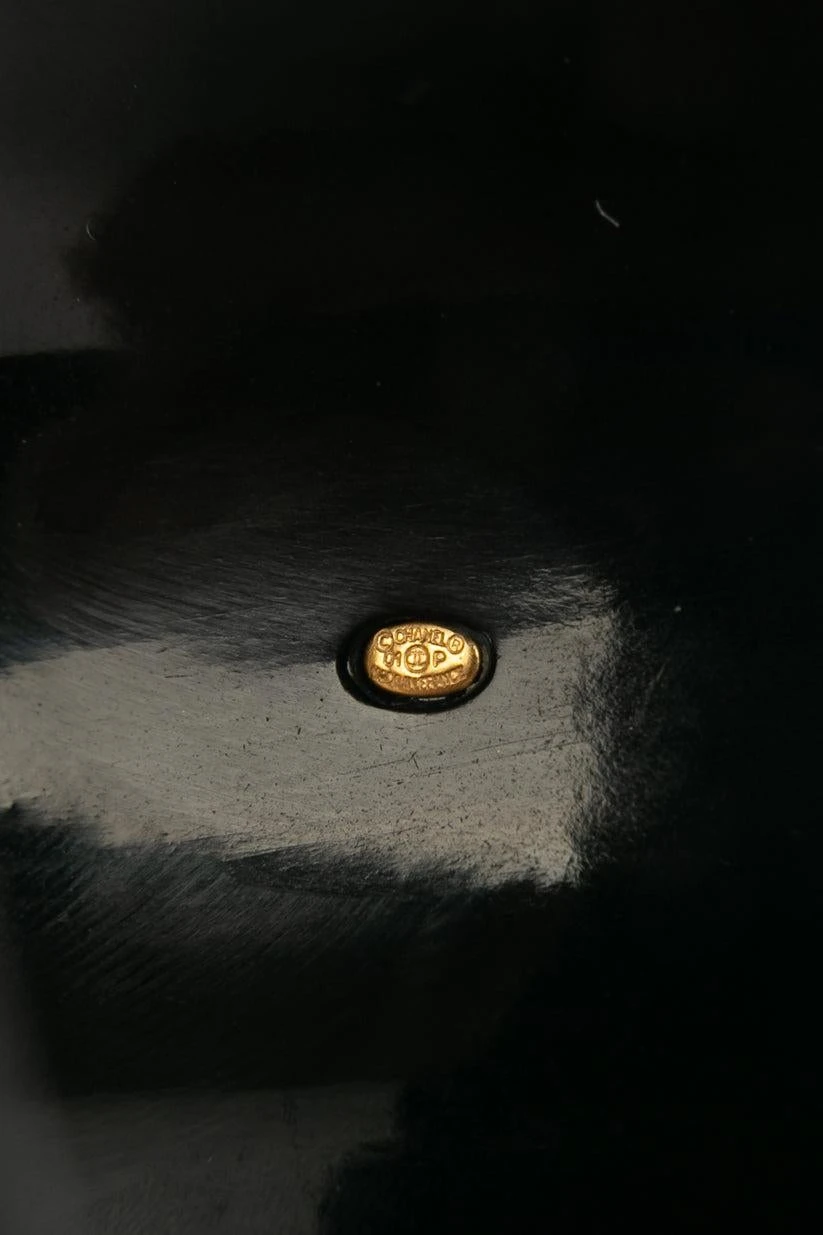 Chanel Black Bakelite Bracelet, 2001 9 Chanel Black Bakelite Bracelet, 2001 – Image 7