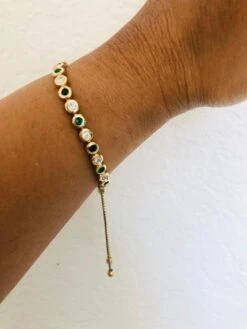 2.71 Carat Emerald Diamond Yellow Gold Flexible Bracelet -Mode Bijouterie Magasin BREM100 F master