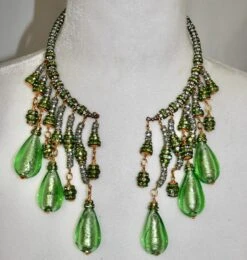 Francoise Montague Green Murano Glass Drop Choker 11 Francoise Montague Green Murano Glass Drop Choker -Mode Bijouterie Magasin CFDE2BEA 8F09 4D8D 89AF 89AB13FAFB4B master