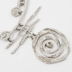 Christian Lacroix Brutalist Silvered Jeweled Choker Necklace 23 Christian Lacroix Brutalist Silvered Jeweled Choker Necklace -Mode Bijouterie Magasin CHRISTIAN LACROIX NECKLACE COL332 9 master