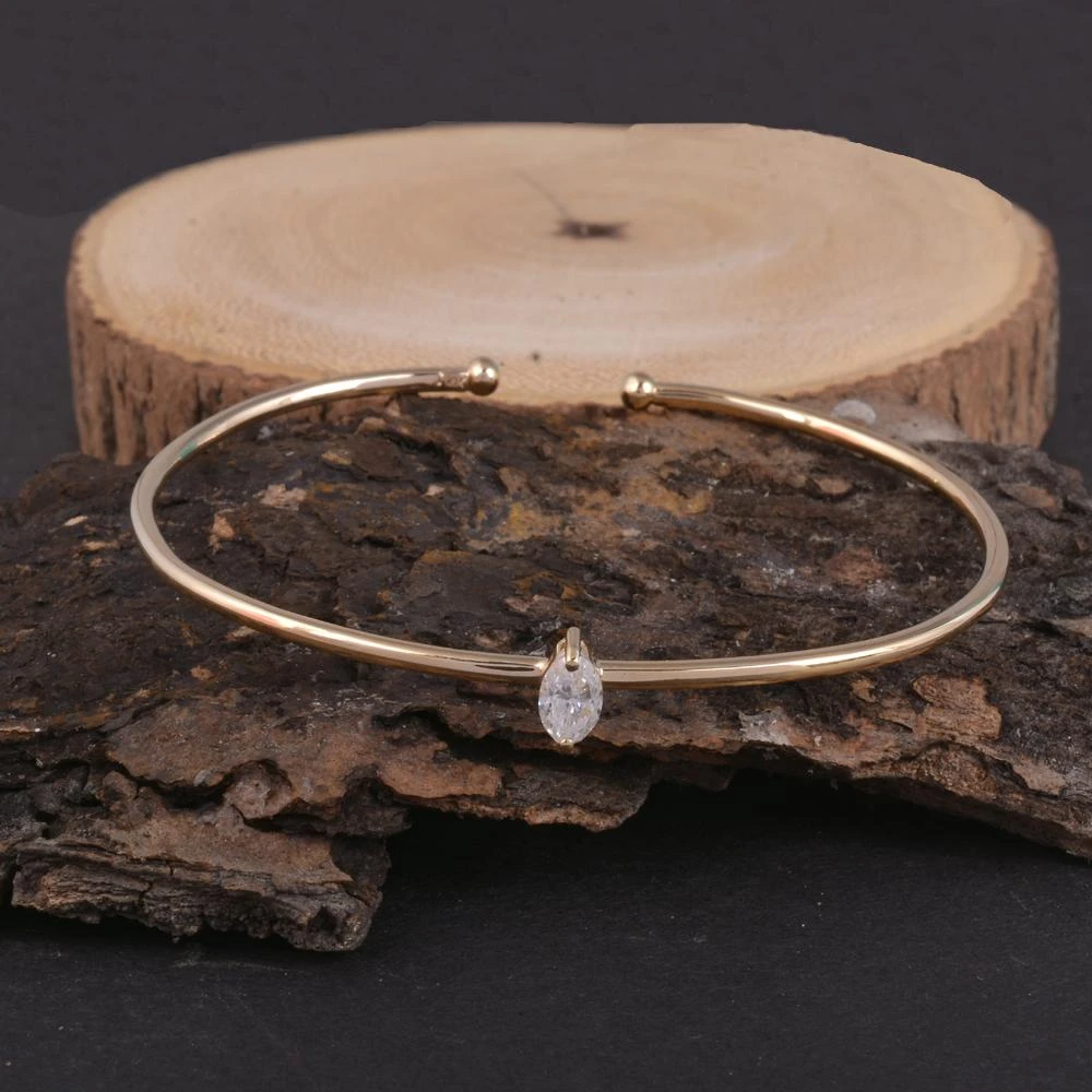 0.47 Carat Solitaire Diamond Bangle Bracelet 18 Karat Yellow Gold Fine Jewelry 6 0.47 Carat Solitaire Diamond Bangle Bracelet 18 Karat Yellow Gold Fine Jewelry – Image 4