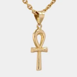 Unknown Modern 18 Karat Yellow Gold Egyptian Cross Pendant -Mode Bijouterie Magasin CVP5802 master