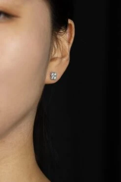 Roman Malakov 0.75 Carats Total Brilliant Round Cut Diamond Clover Stud Earrings -Mode Bijouterie Magasin DEAR1670 3 master