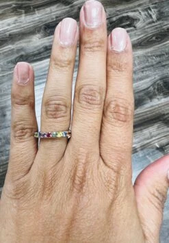 1.68 Carat Multi Color Sapphire White Gold Band 11 1.68 Carat Multi Color Sapphire White Gold Band -Mode Bijouterie Magasin DGSAP39 hand master