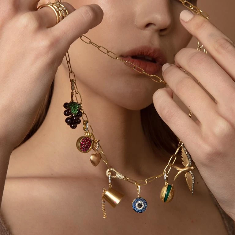 White Diamond Hook Chain 7 White Diamond Hook Chain – Image 5